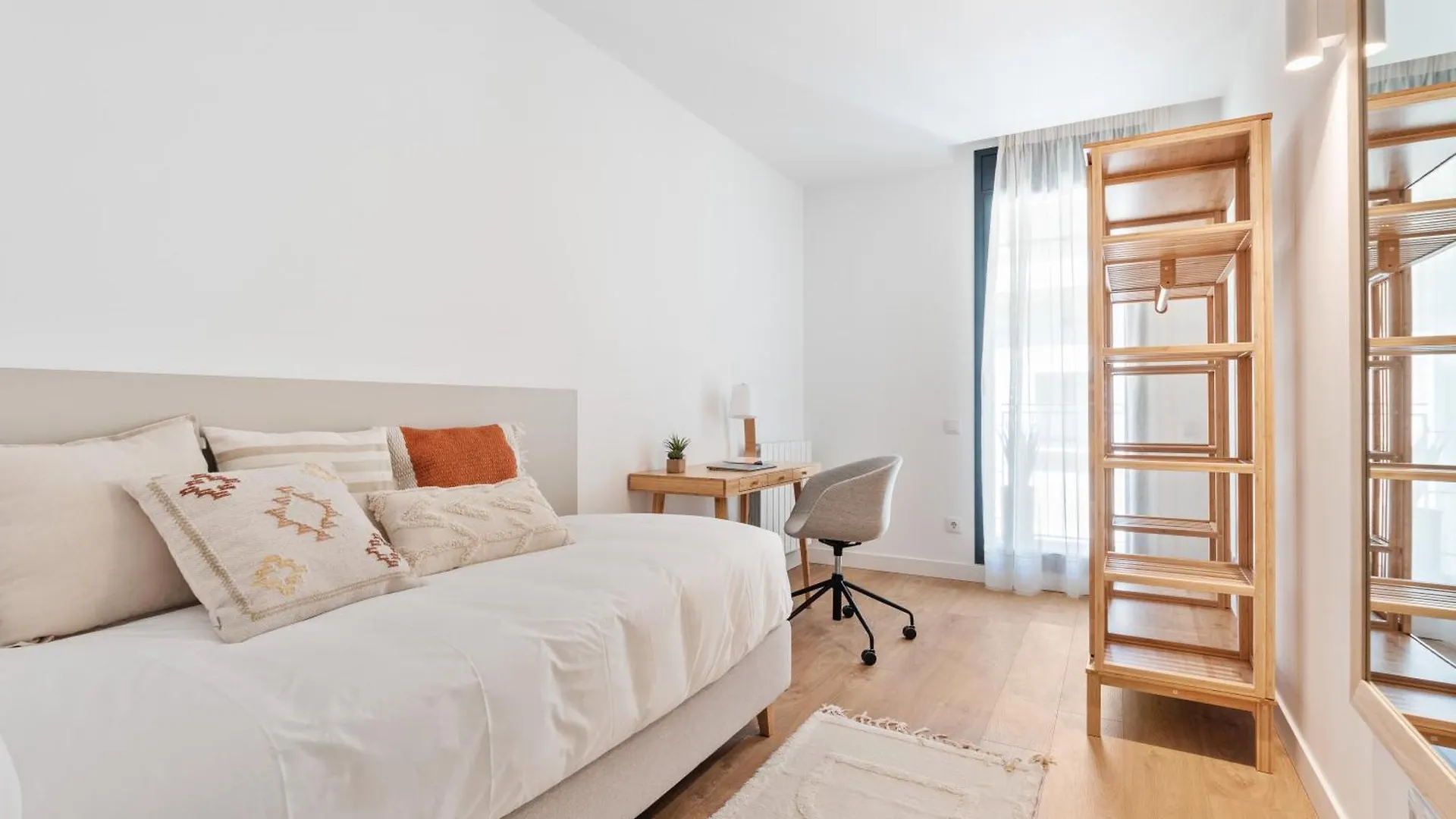 Caterina Gracia Apartman Barcelona